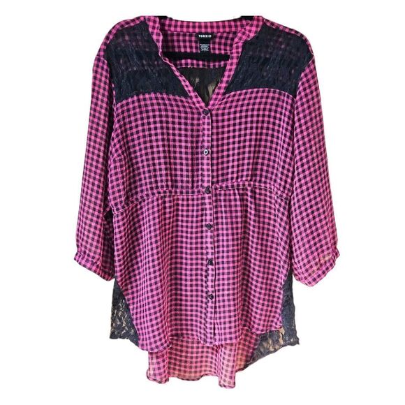 TORRID Plus Size Pink & black plaid lace button front blouse 2X - Picture 2 of 15